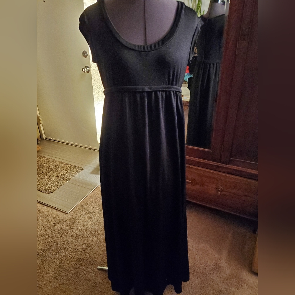 VINTAGE Young Dimensions Saks Fifth Avenue Empire Waist Black Sleeveless Dress - Picture 2 of 7